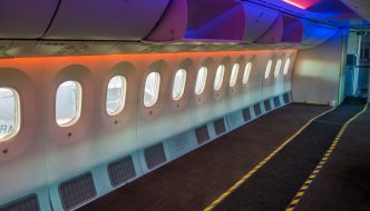 Fliegen Erklärt: Kann man im Flug die Tür öffnen?
