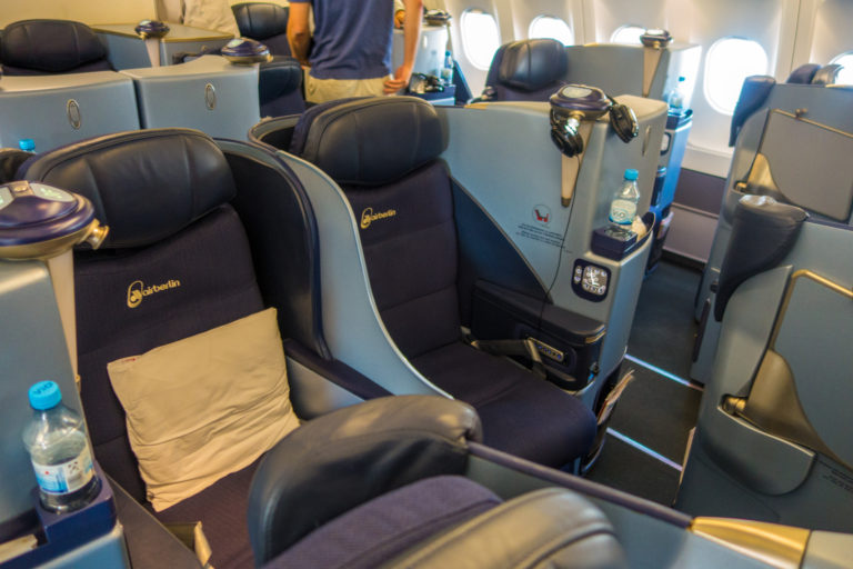 Review: Air Berlin A330 Business Class Berlin nach New York